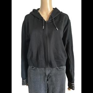 Puma Cropped Zip-Up Hoodie - Black - Stylish Activewear